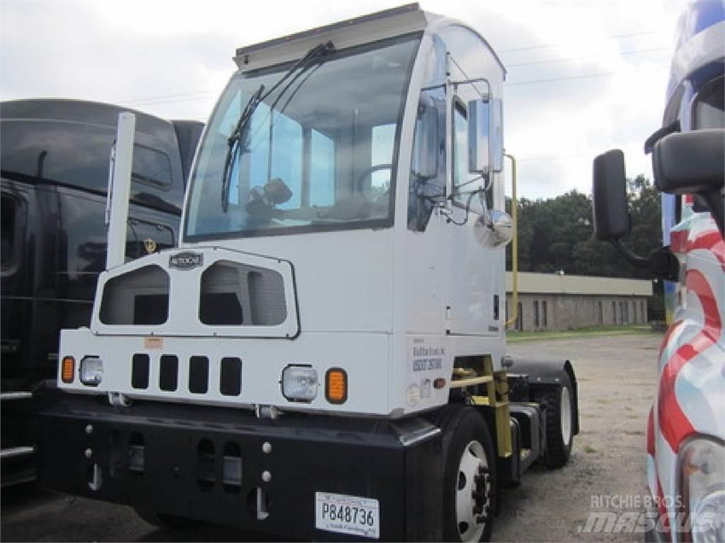 Autocar ACTT42 Terminálový ťahač