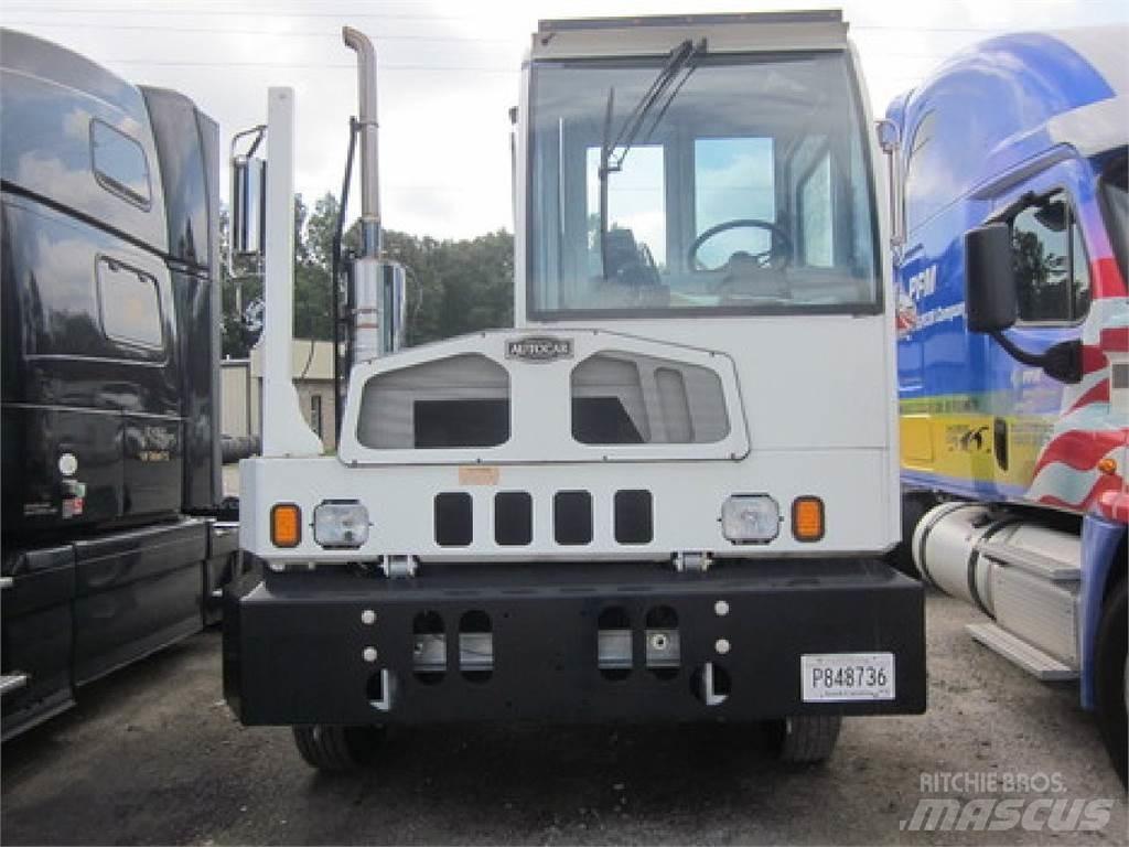 Autocar ACTT42 Terminálový ťahač