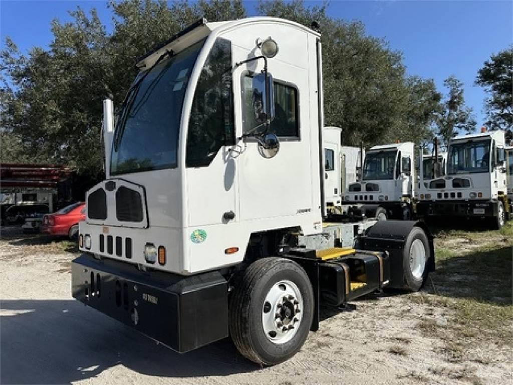 Autocar ACTT42 Terminálový ťahač