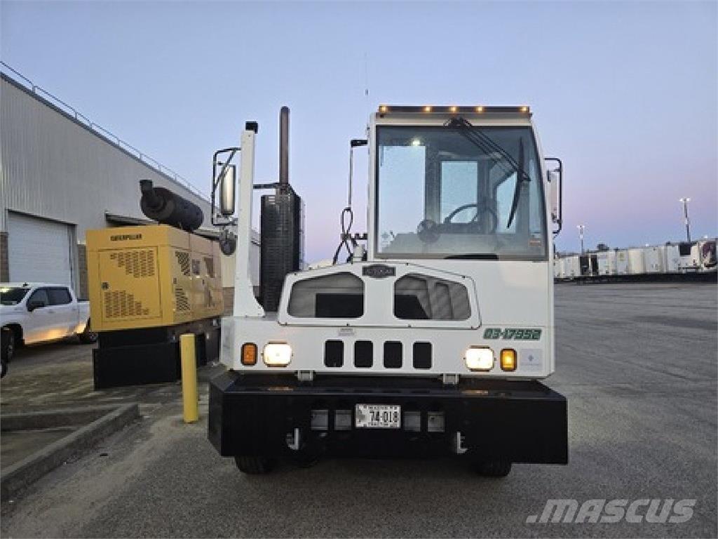 Autocar ACTT64 Terminálový ťahač