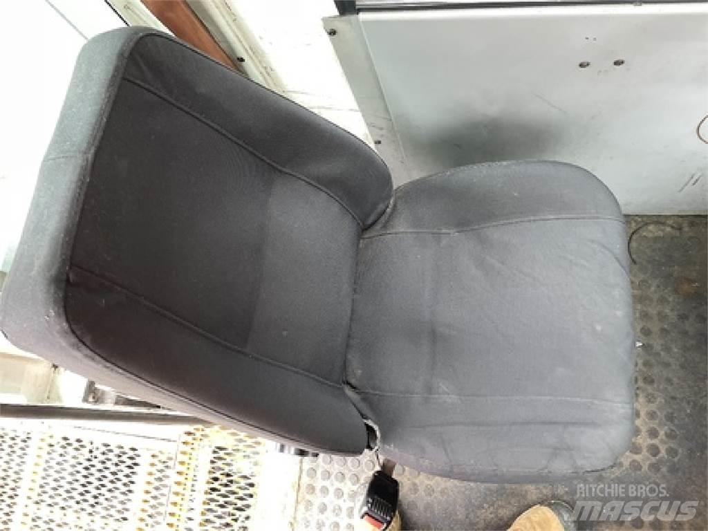 Autocar ACTT64 Terminálový ťahač