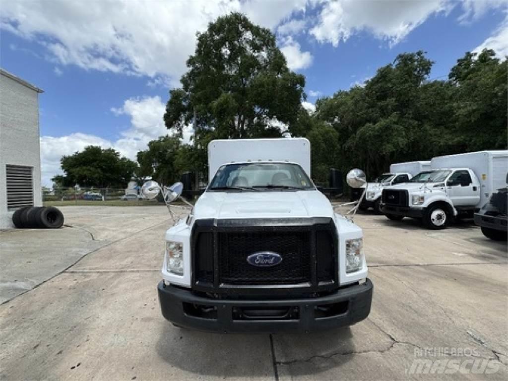 Ford F650 Vozidlá pre prepravu nápojov