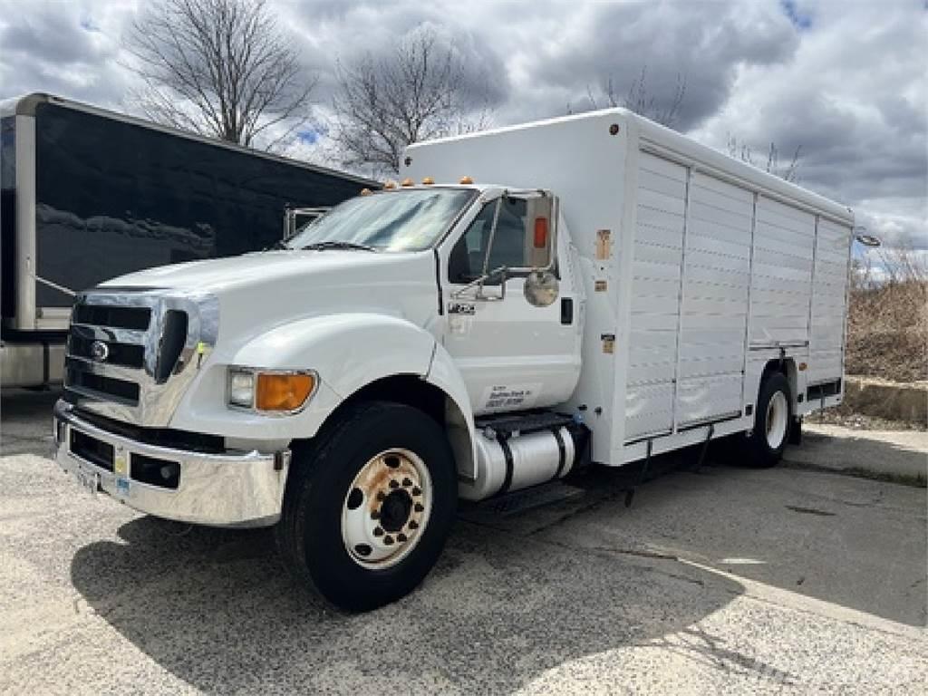Ford F750 Vozidlá pre prepravu nápojov