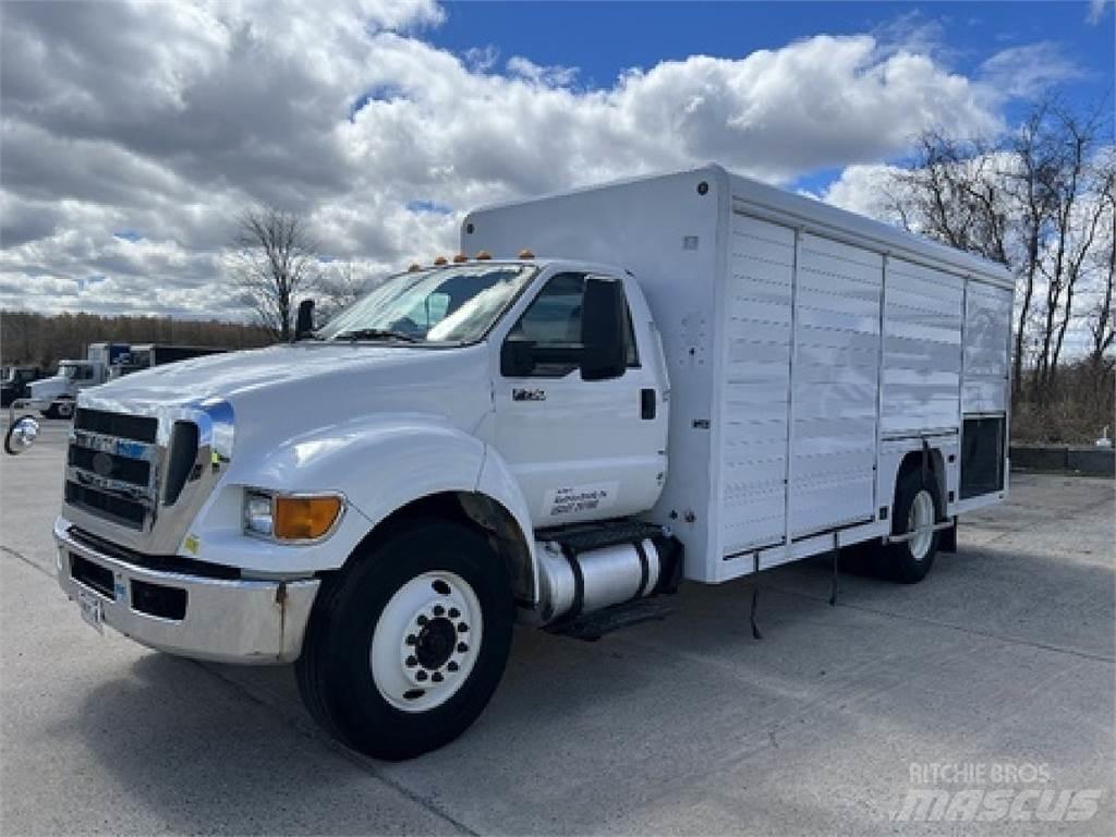 Ford F750 Vozidlá pre prepravu nápojov