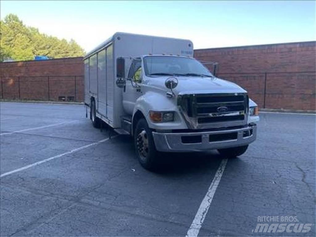 Ford F750 Vozidlá pre prepravu nápojov