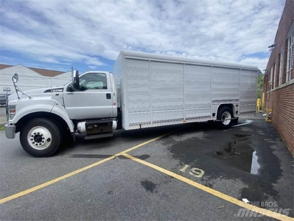 Ford F750 Vozidlá pre prepravu nápojov