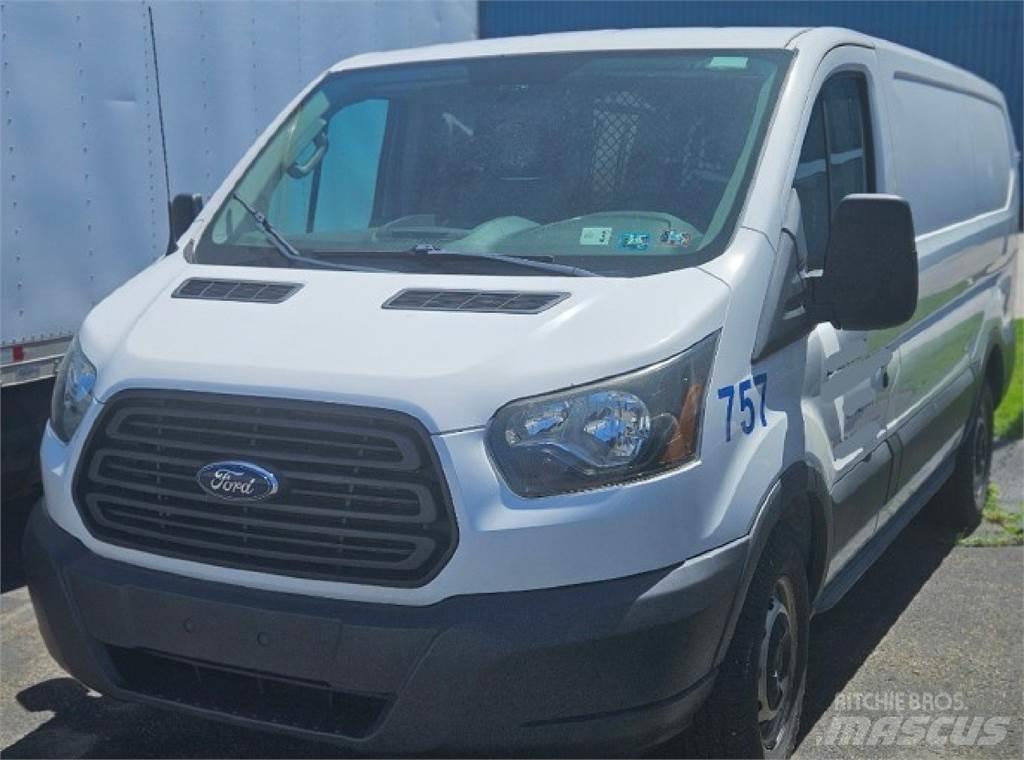 Ford Transit 150 Dodávky