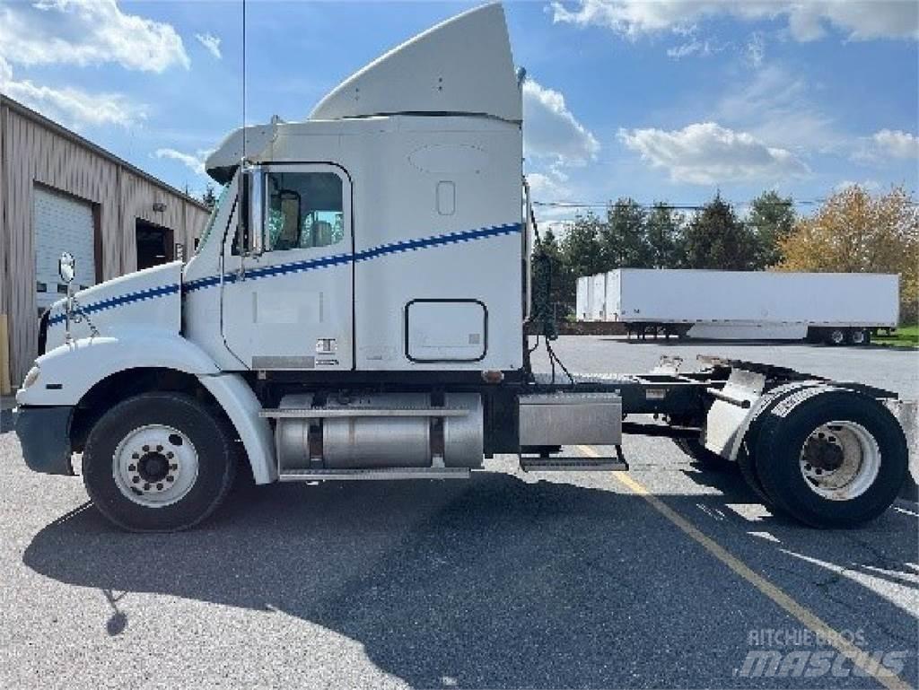 Freightliner CL112 Ťahače