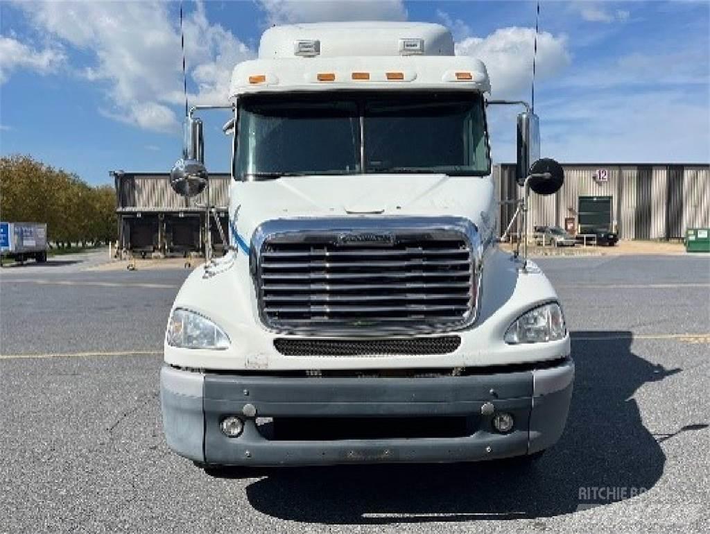 Freightliner CL112 Ťahače