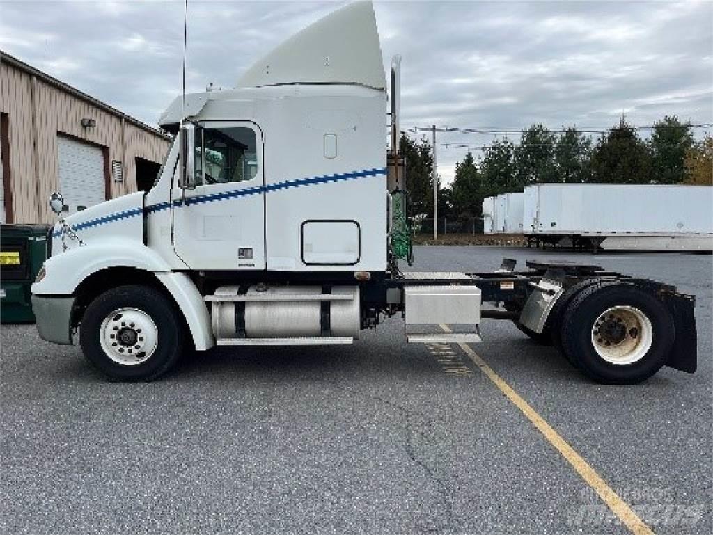 Freightliner CL112G Ťahače