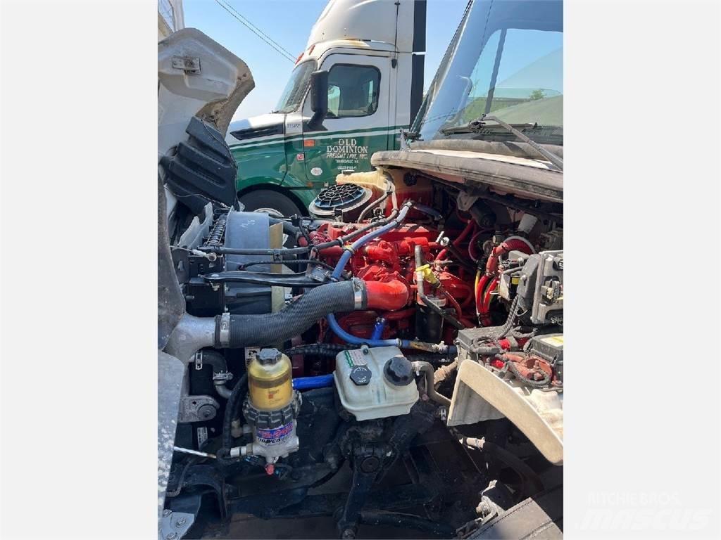 Freightliner M2 Vozidlá pre prepravu nápojov