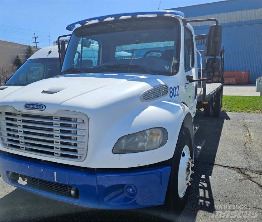 Freightliner M2 Plošinové nákladné automobily/nákladné automobily so sklápacími bočnicami