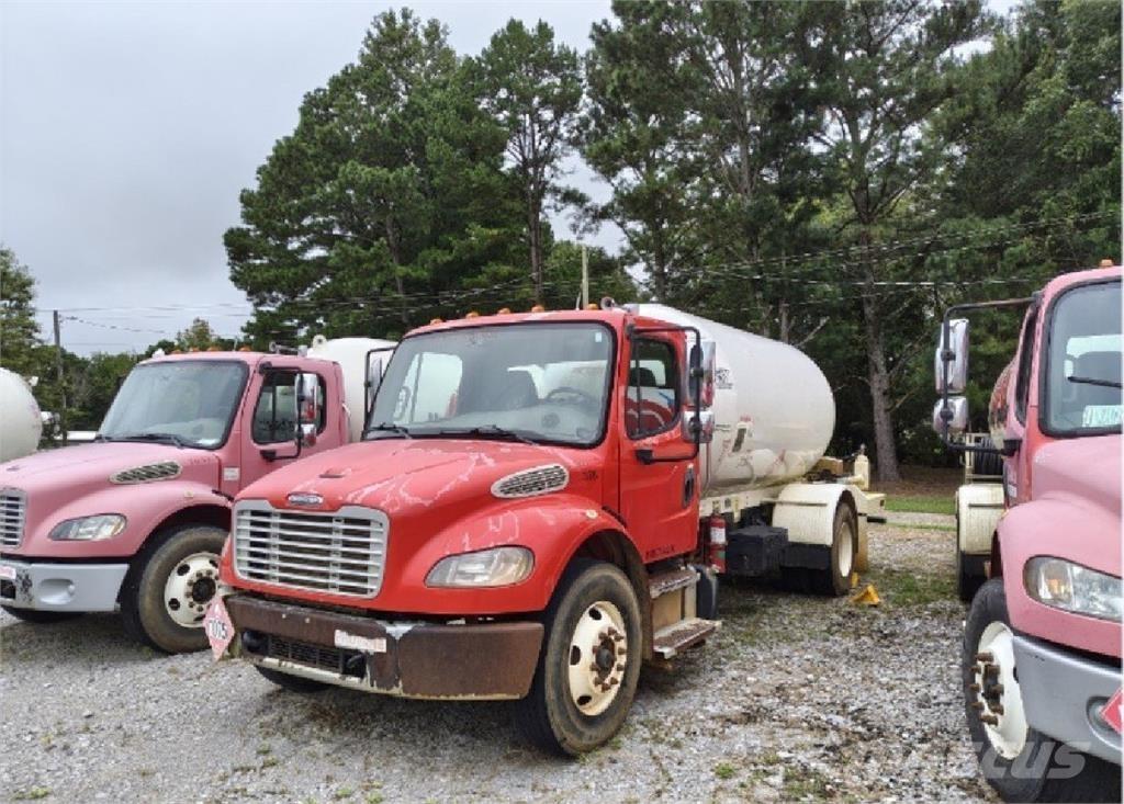 Freightliner M2 Ďalšie nákladné vozidlá
