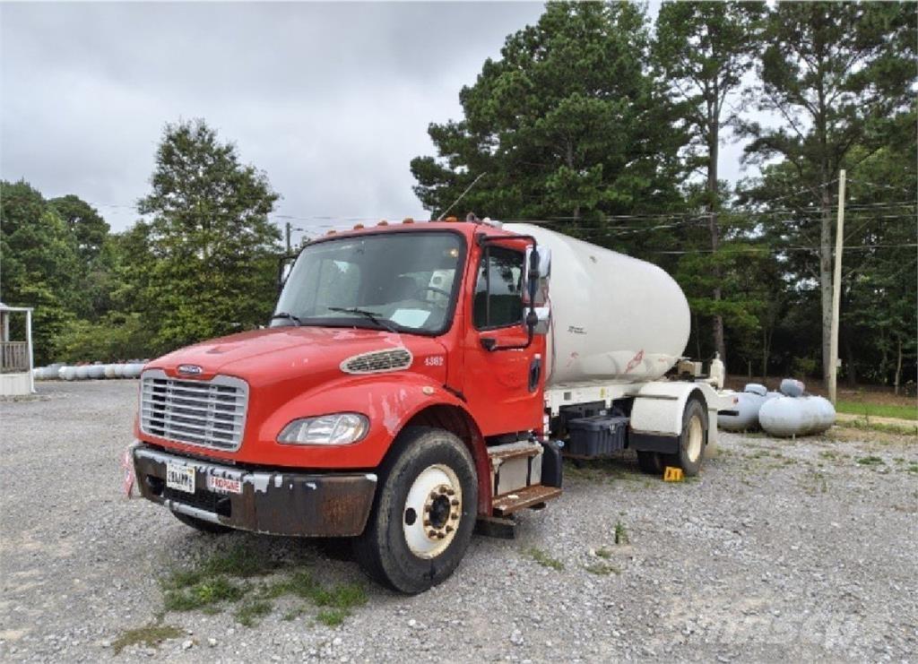 Freightliner M2 Ďalšie nákladné vozidlá