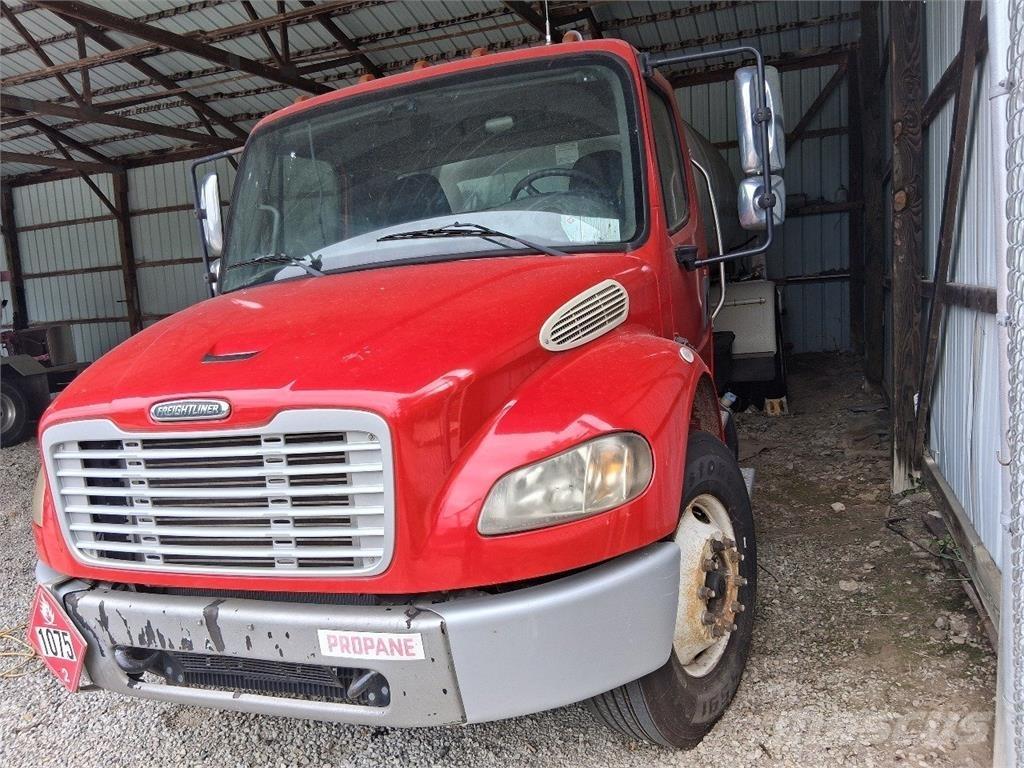Freightliner M2 Ďalšie nákladné vozidlá