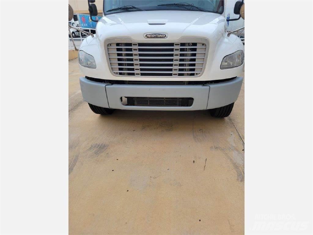 Freightliner M2106 Vozidlá pre prepravu nápojov