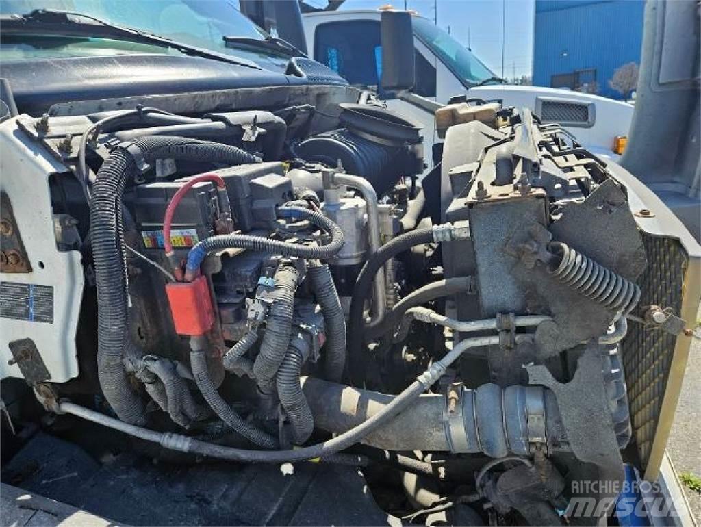 GMC C7500 Skriňová nadstavba