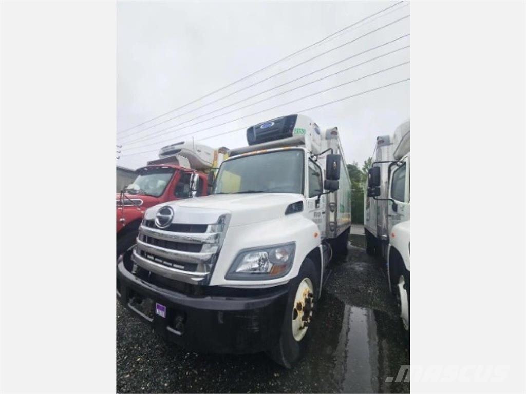 Hino 268 Chladiarenské nákladné vozidlá