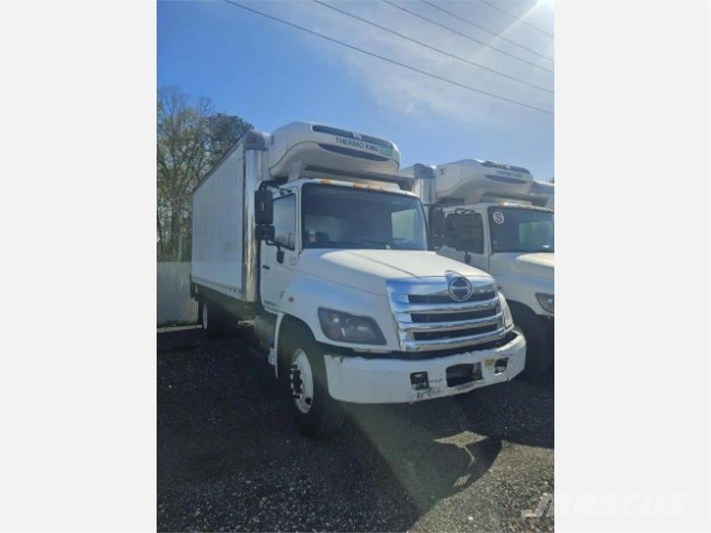 Hino 268 Chladiarenské nákladné vozidlá