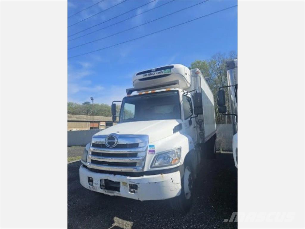 Hino 268 Chladiarenské nákladné vozidlá