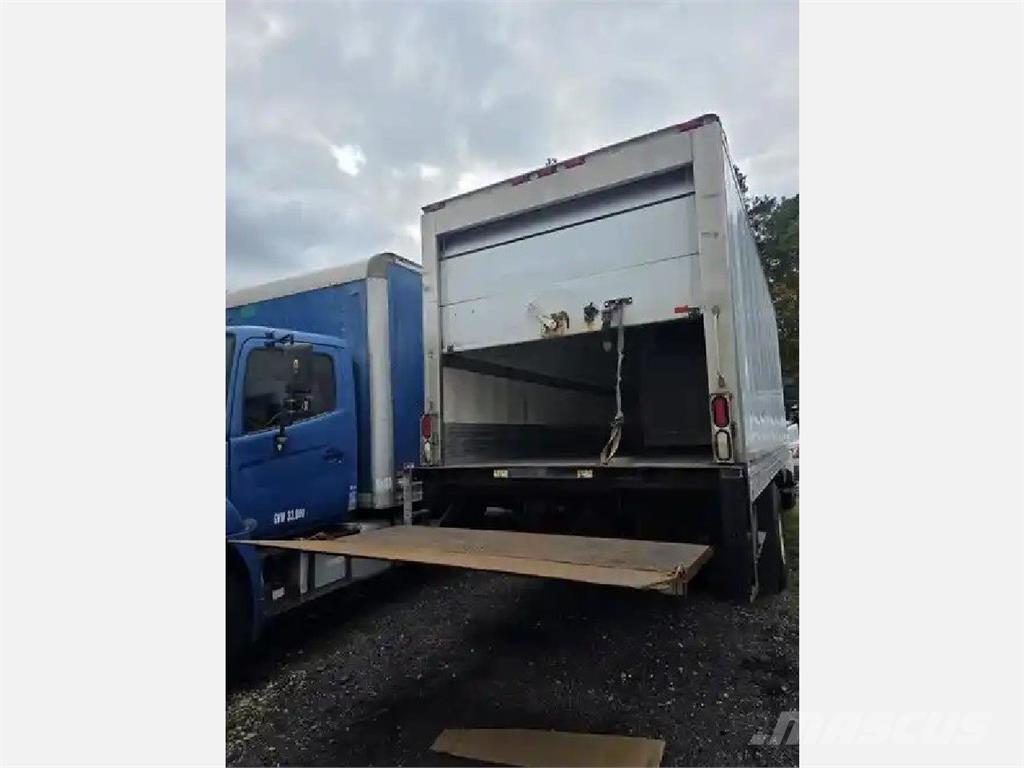 Hino 268 Chladiarenské nákladné vozidlá