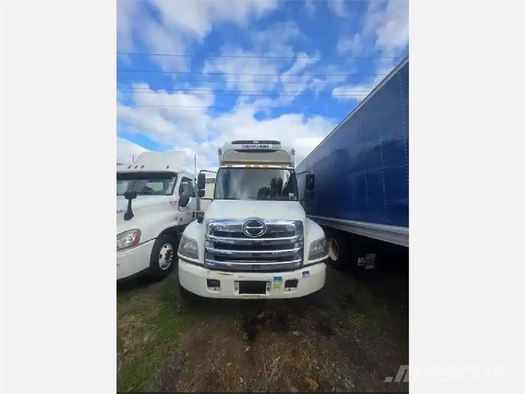 Hino 268 Chladiarenské nákladné vozidlá