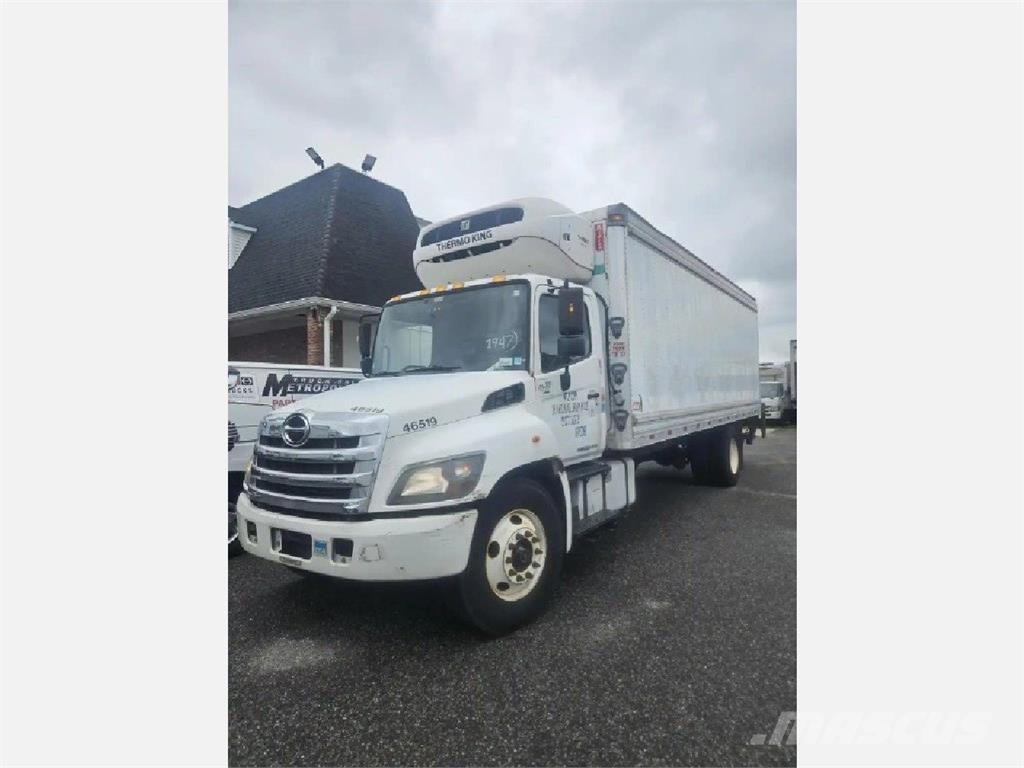 Hino 338 Chladiarenské nákladné vozidlá