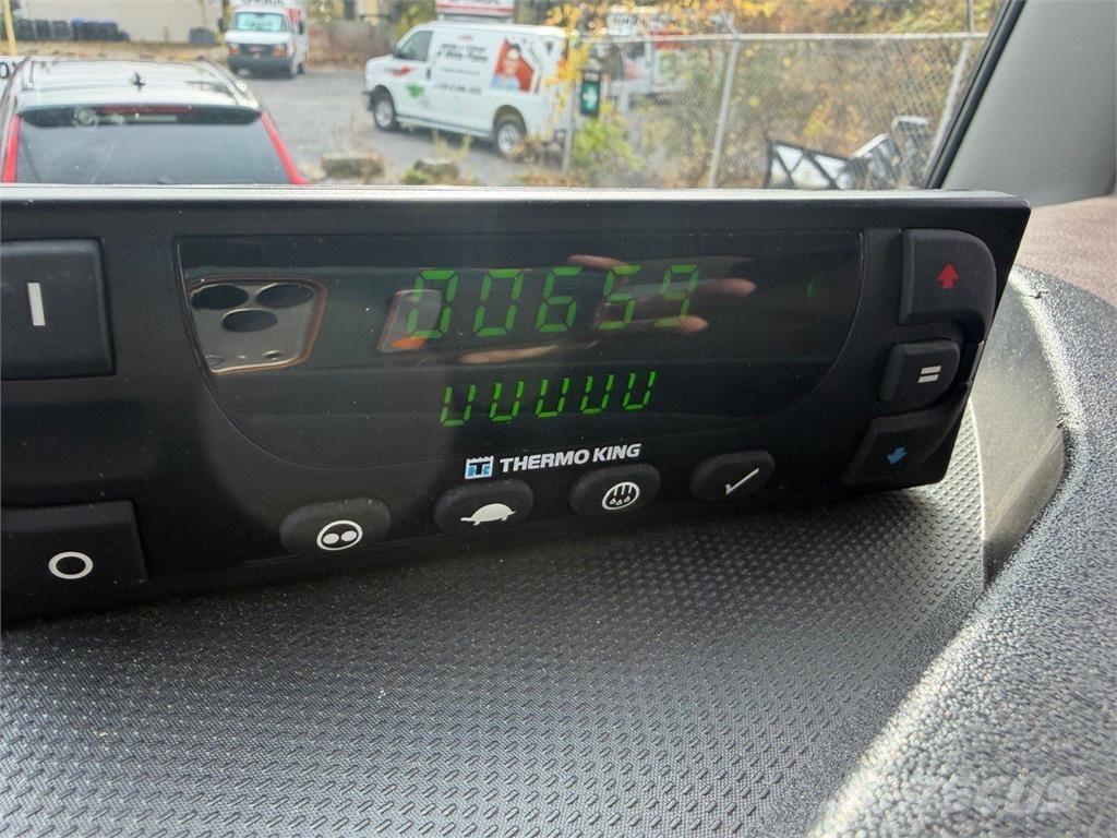 Hino L6 Chladiarenské nákladné vozidlá