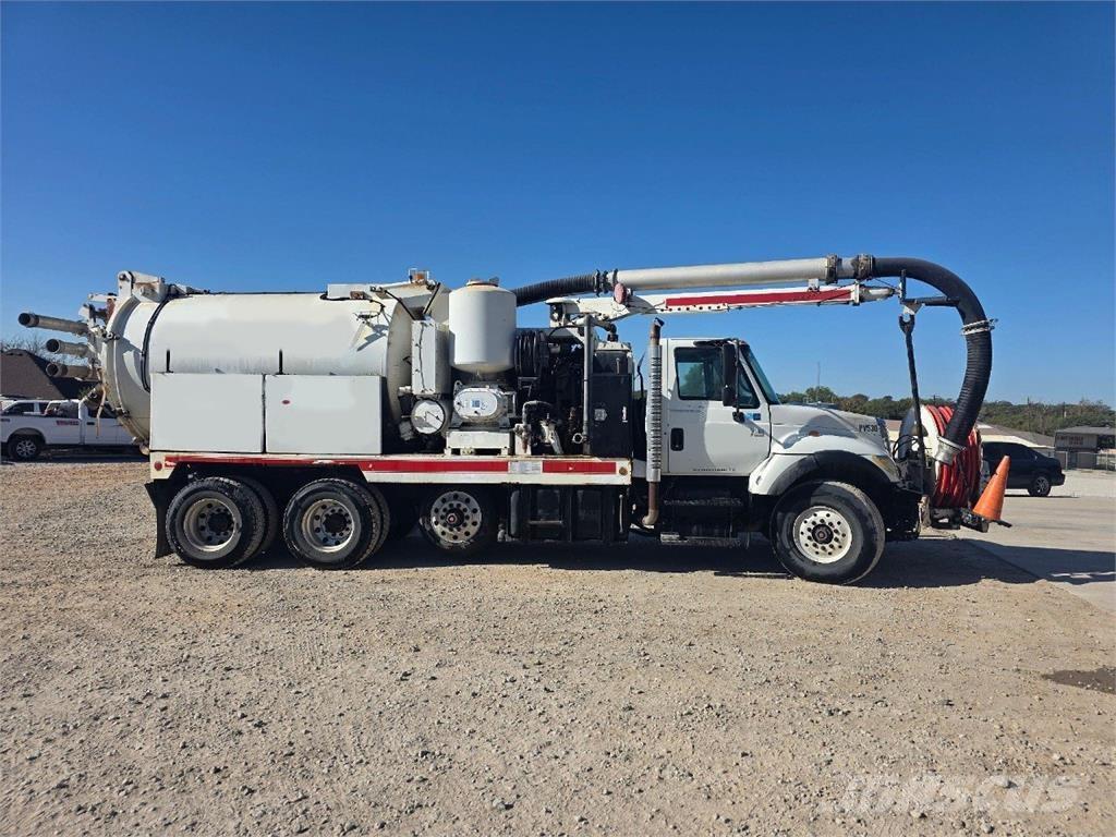 International 4400 Ďalšie nákladné vozidlá