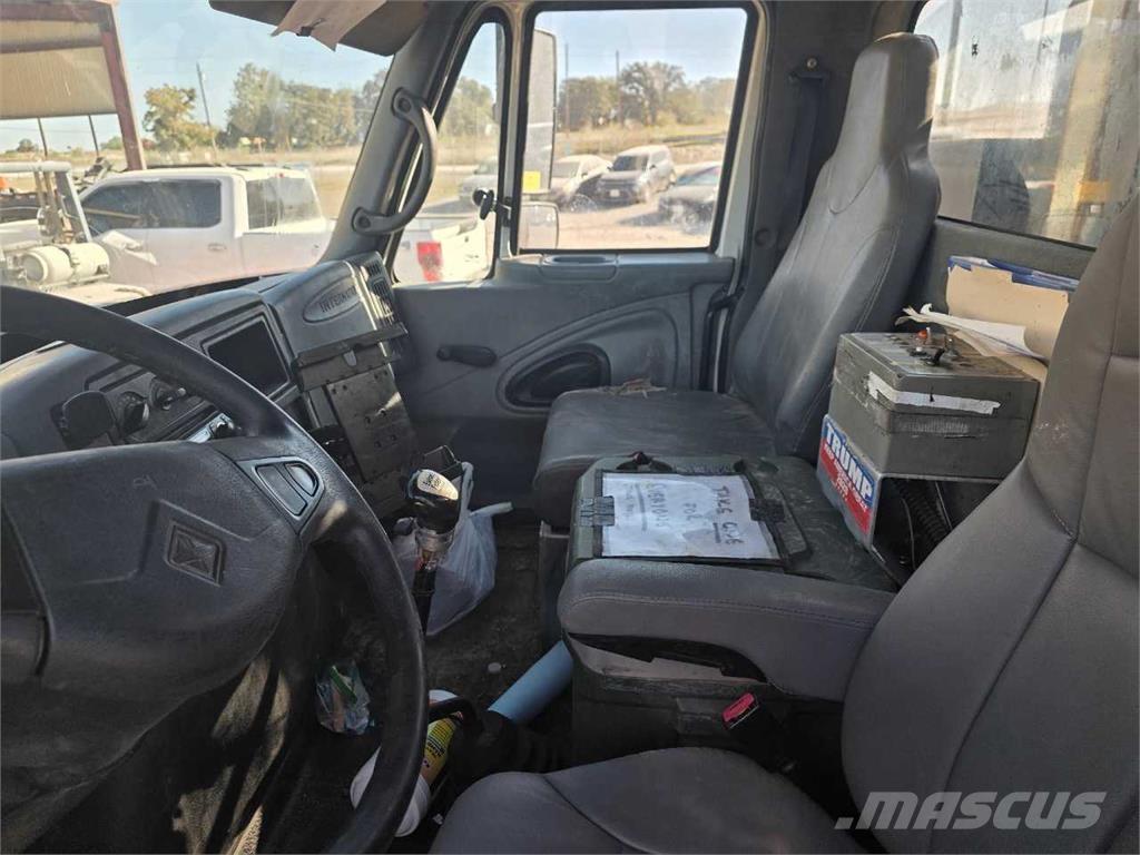 International 4400 Ďalšie nákladné vozidlá