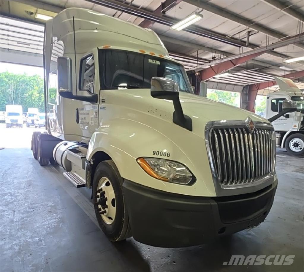 International LT Ťahače