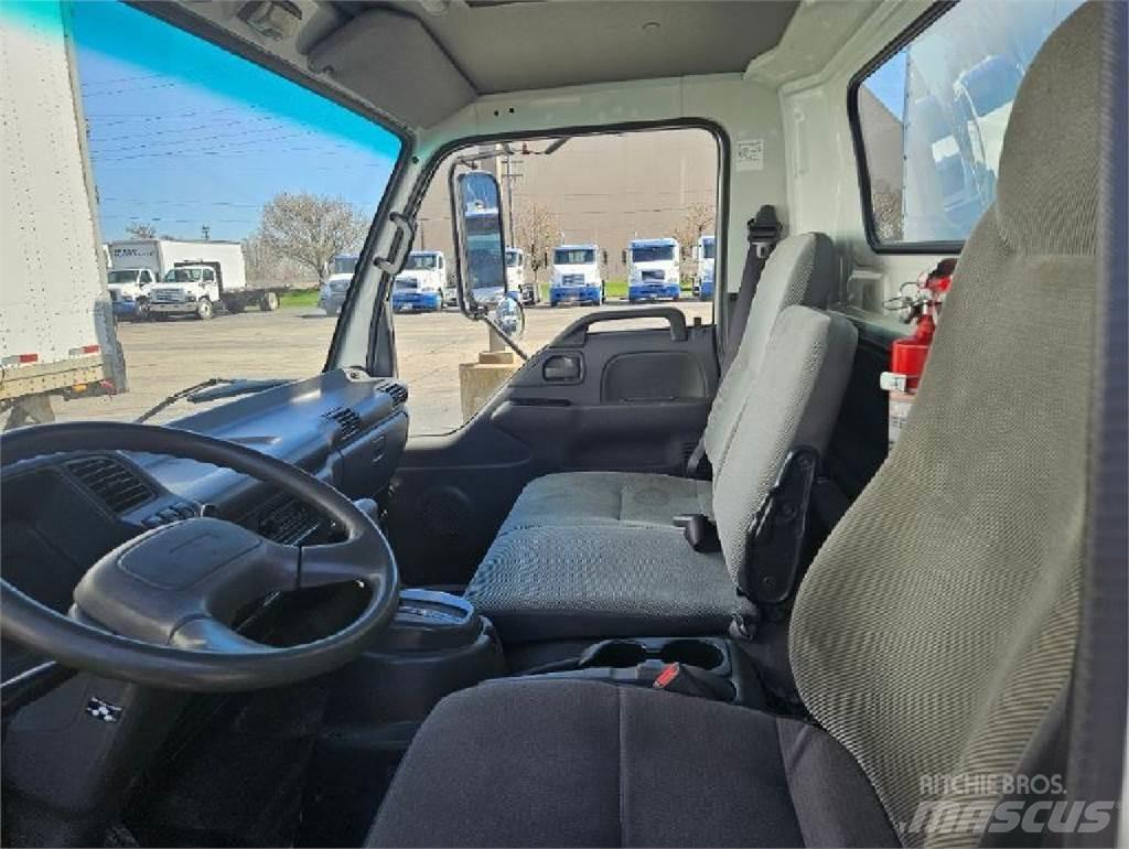Isuzu NPR Skriňová nadstavba
