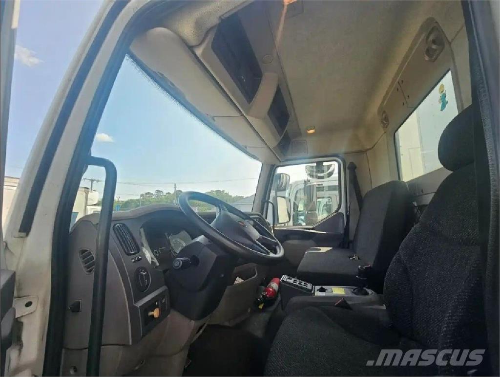 Kenworth K370 Skriňová nadstavba