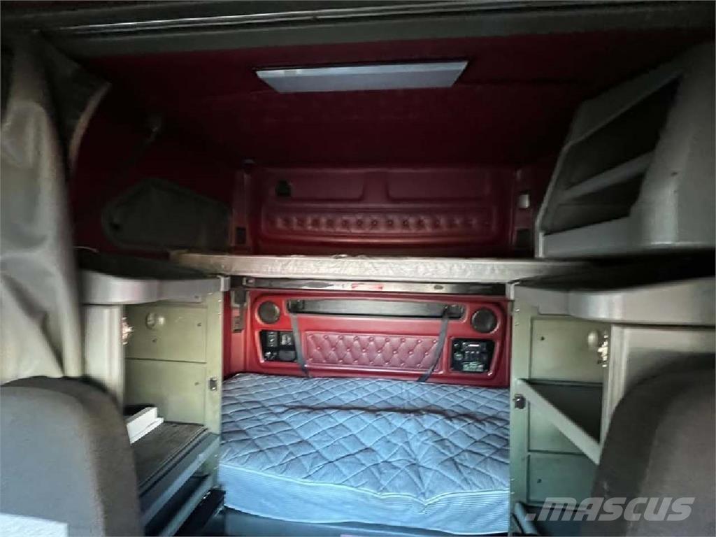 Kenworth T-2000 Ťahače