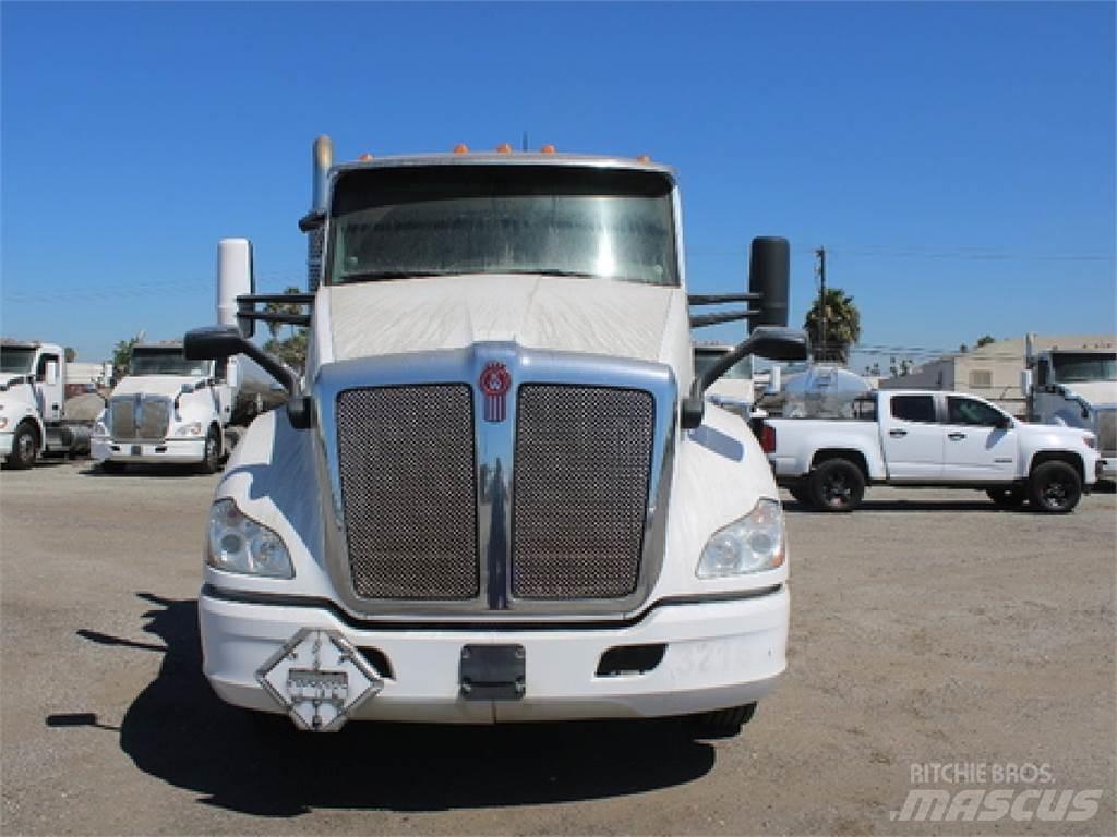 Kenworth T680 Nákladné vozidlá bez nadstavby