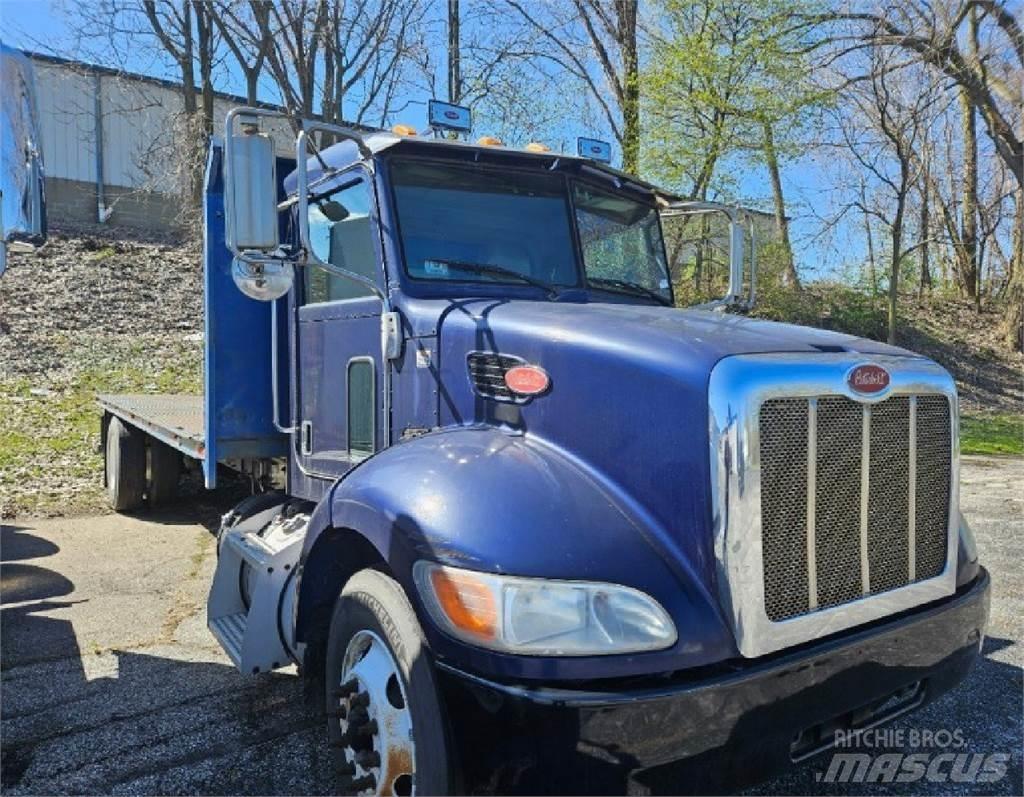 Peterbilt 337 Plošinové nákladné automobily/nákladné automobily so sklápacími bočnicami