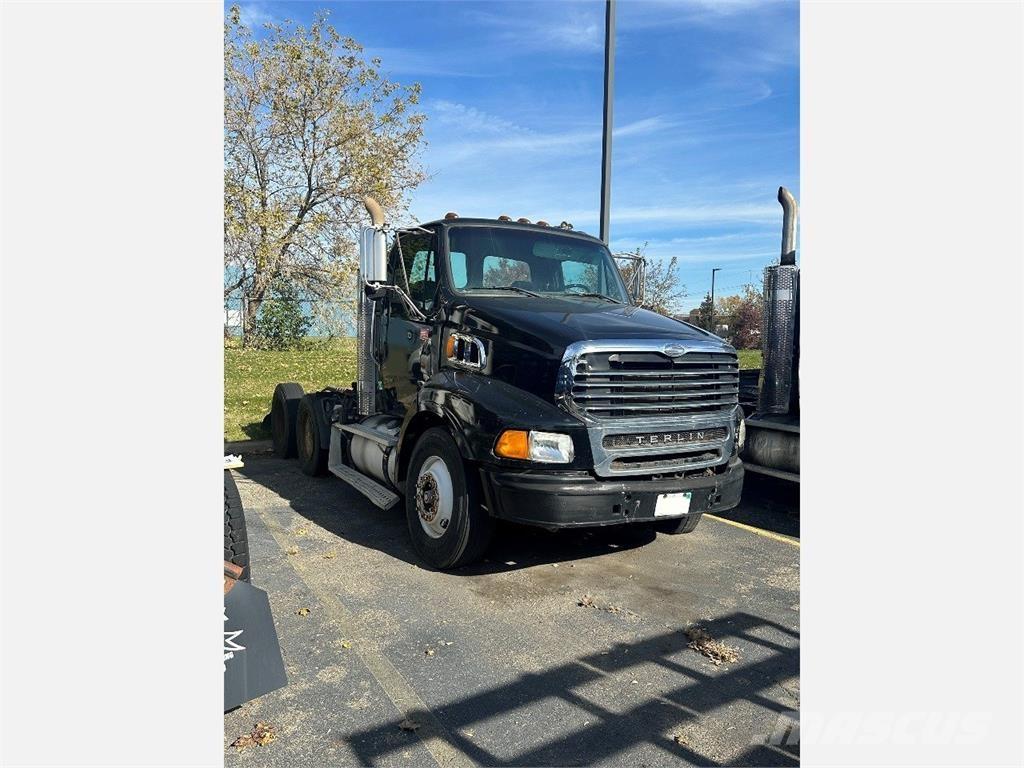 Sterling A9500 Ťahače