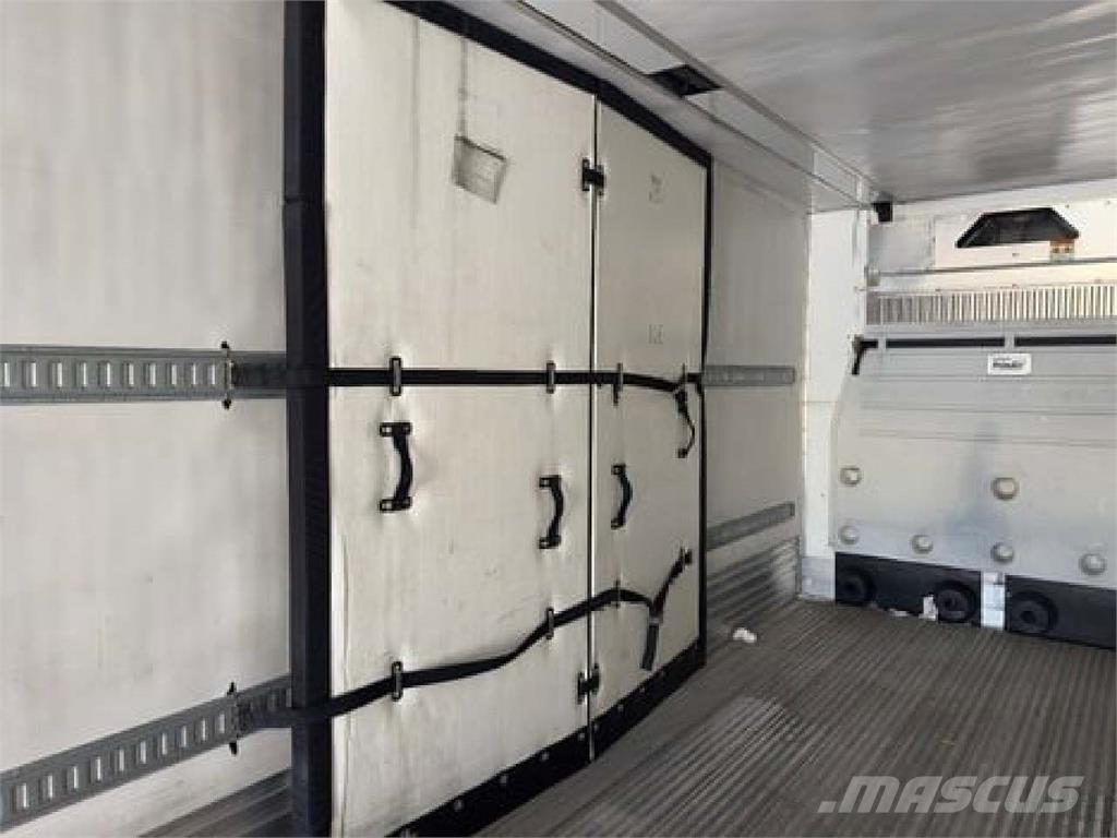 Utility 3000R Chladiarenské návesy