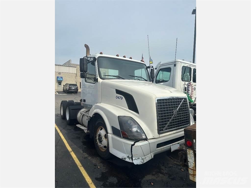 Volvo VNL300 Ťahače