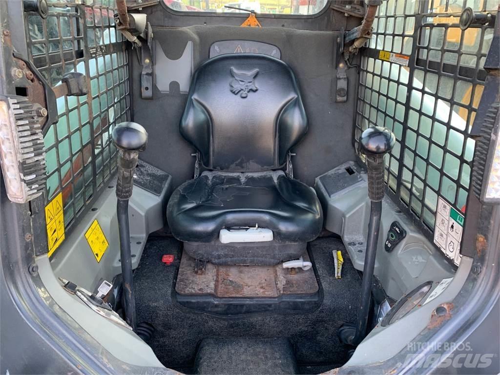 Bobcat S510 Šmykom riadené nakladače