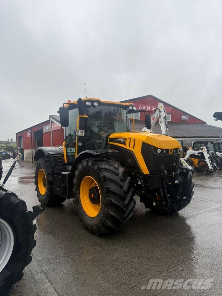 JCB Fastrac 4220 Traktory
