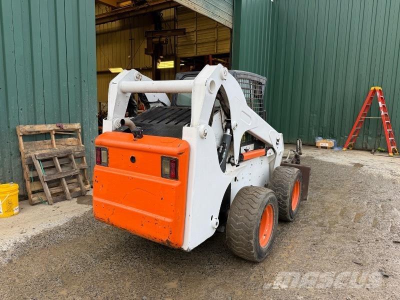 Bobcat S300 Stavebníctvo - ostatné