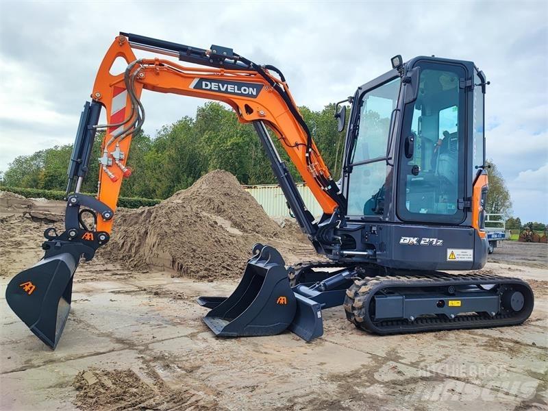 Develon DX27z-7 Mini rýpadlá < 7t
