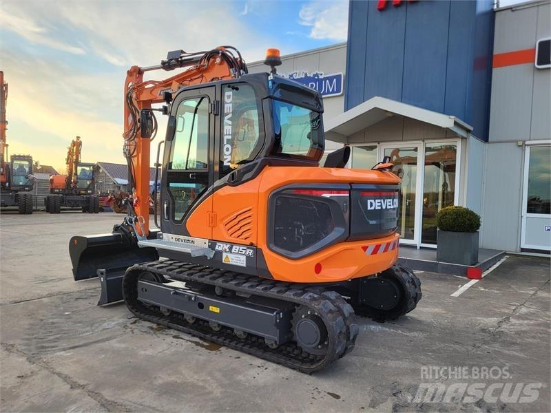 Develon DX85R-7 Midi rýpadlá 7 t - 12 t