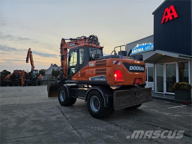 Doosan DX140W-5 Kolesové rýpadlá