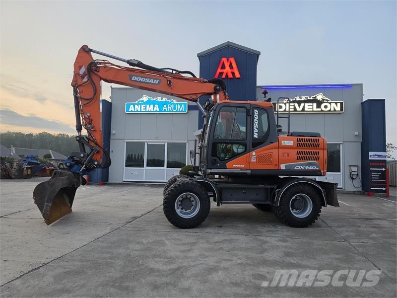 Doosan DX140W-5 Kolesové rýpadlá