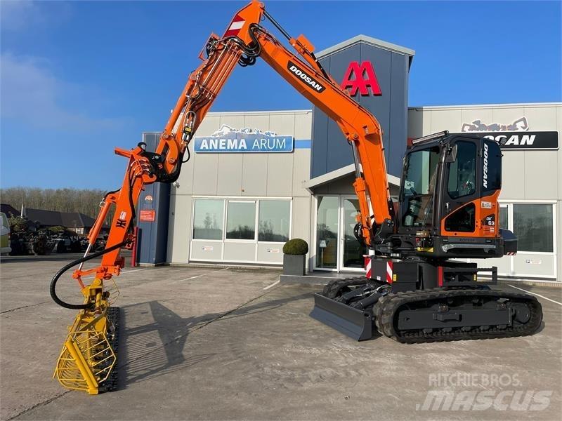 Doosan DX63-3 Midi rýpadlá 7 t - 12 t