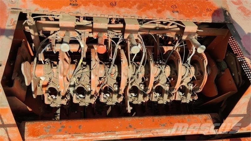 Hesston 4900 Lisy na hranaté balíky