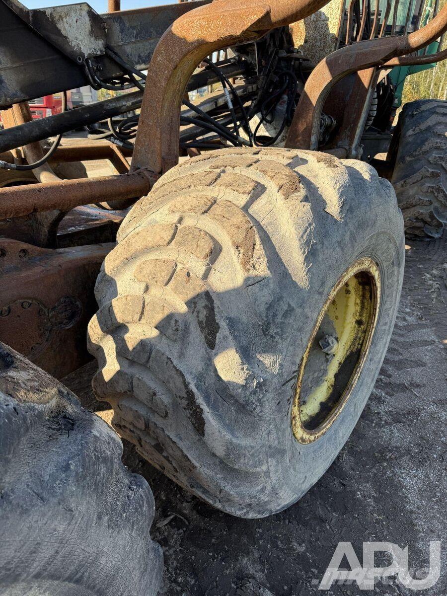 Timberjack  Lesné traktory