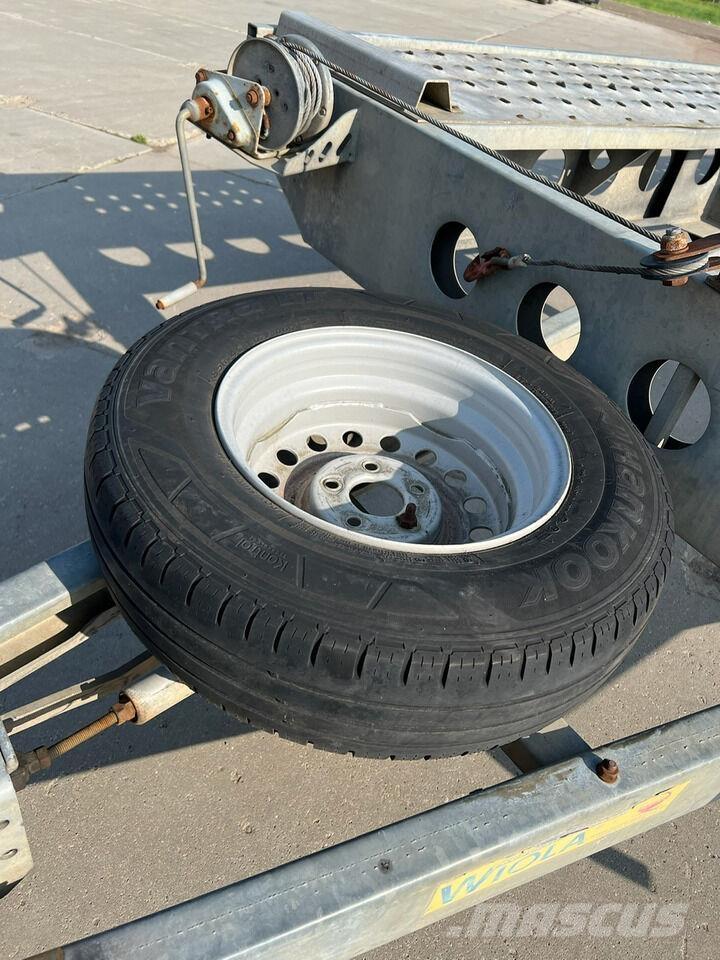 Wiola  Prívesy na prepravu automobilov